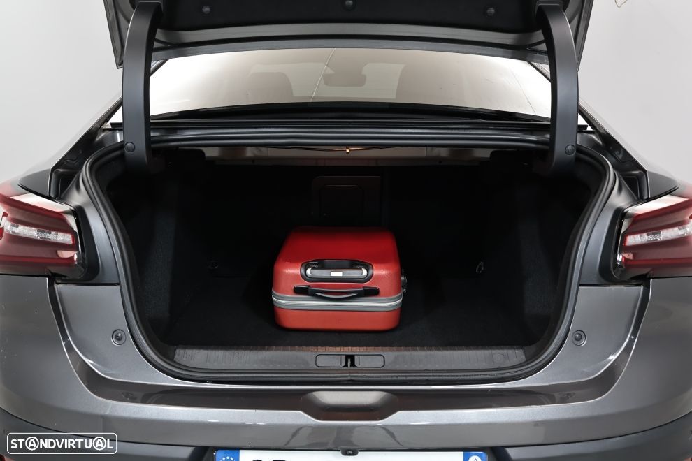 Citroën C4 X 1.2 PureTech Shine EAT8 - 26