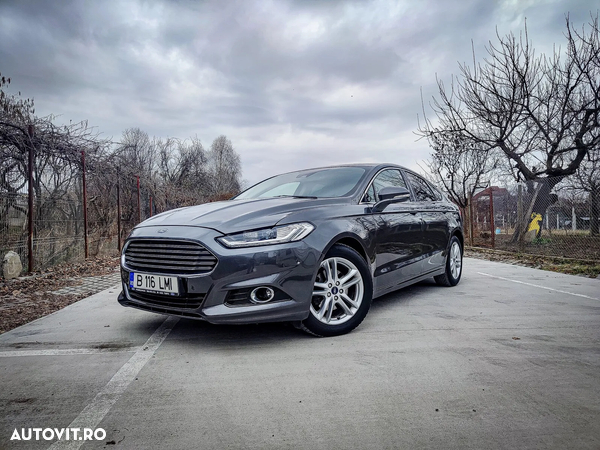 Ford Mondeo 2.0 TDCi Powershift AWD Titanium