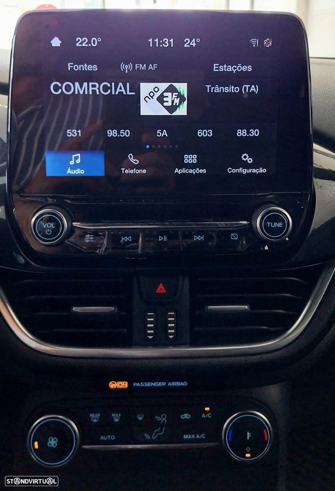 Ford Fiesta 1.0 EcoBoost MHEV ST-Line - 11