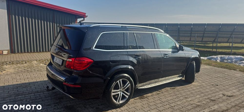 Mercedes-Benz GL - 5