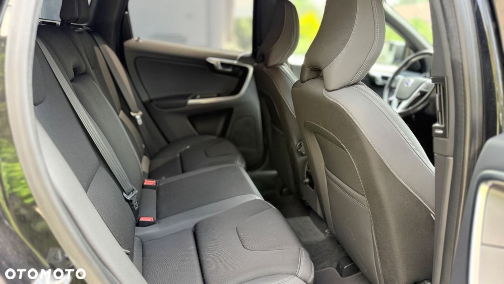 Volvo XC 60 D4 Geartronic Edition Pro - 18