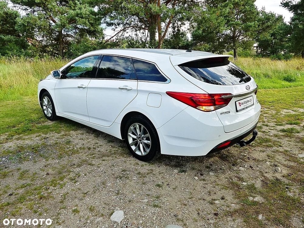 Hyundai i40 Kombi blue 1.7 CRDi Style - 12