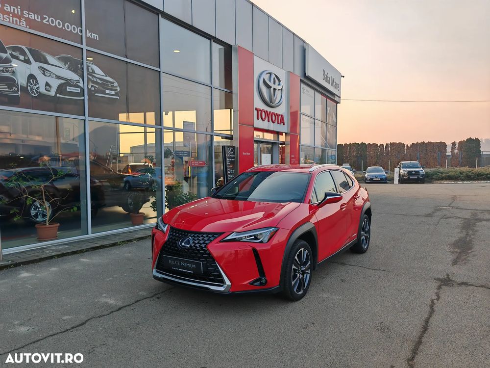 Lexus UX 250h FWD Executive - 1