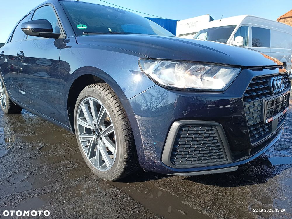 Audi A1 ver-30-tfsi-sportback-s-line - 17
