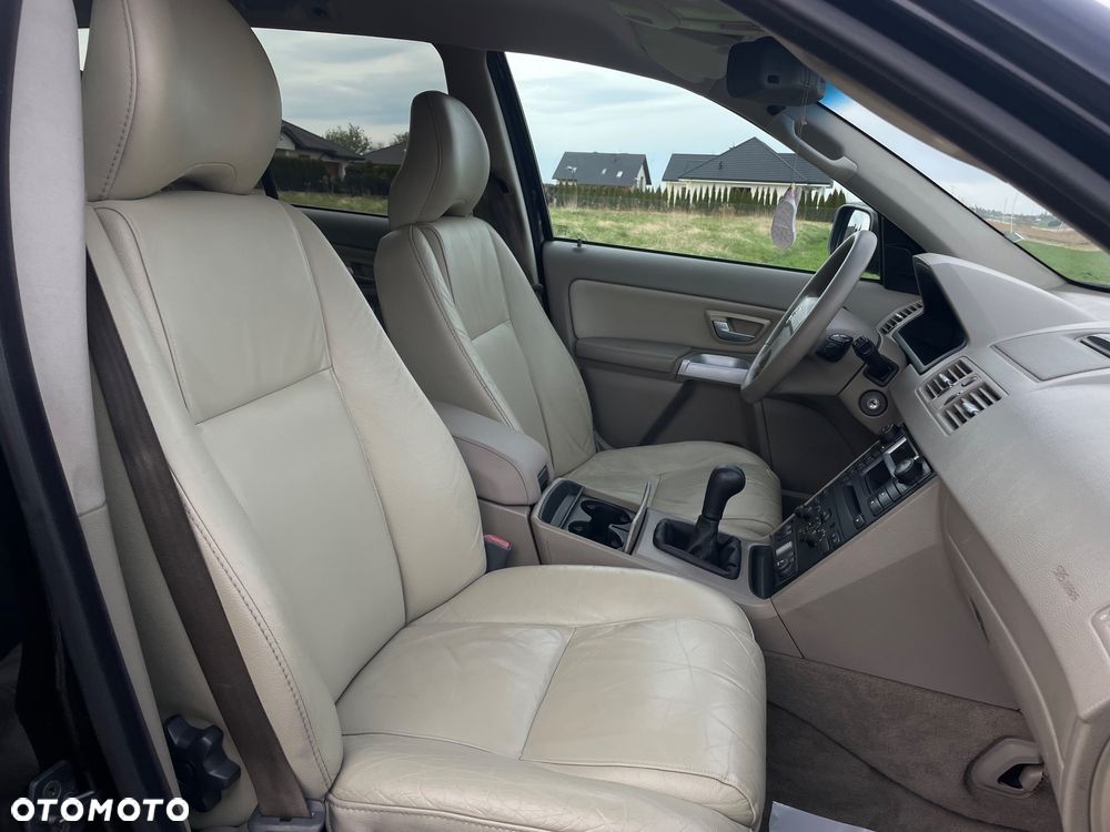 Volvo XC 90 2.4 D5 Kinetic - 17