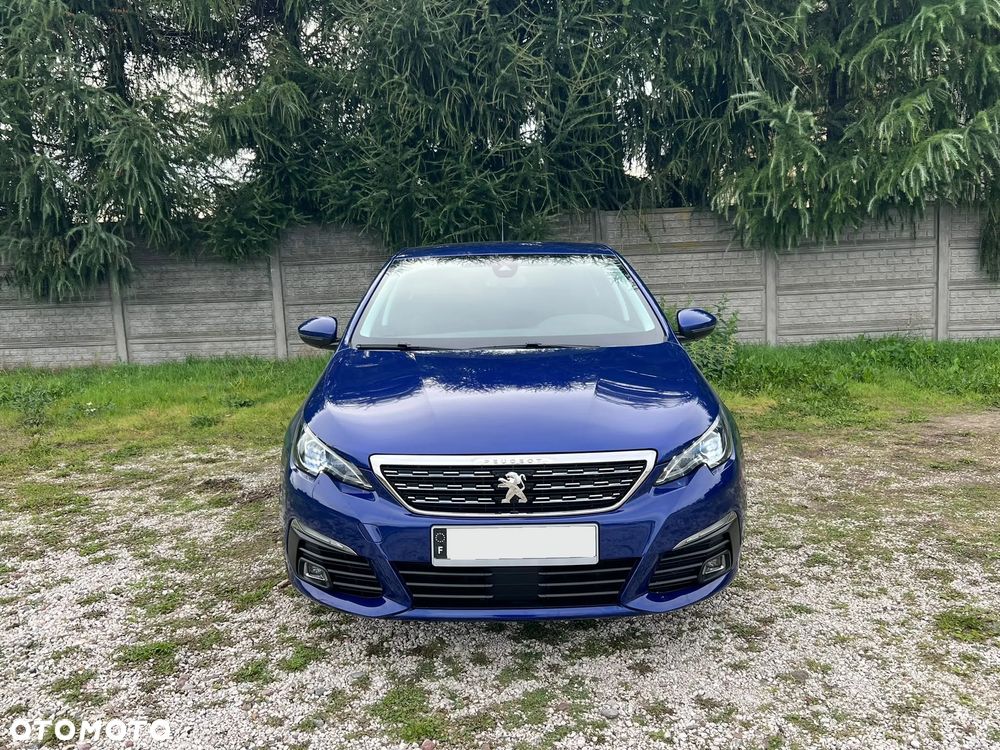Peugeot 308 2019 photo 2