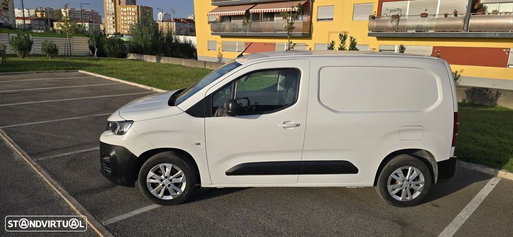 Peugeot Partner 1.5 BlueHDi 100cv L1 Versão PRO | Full Extras - 8