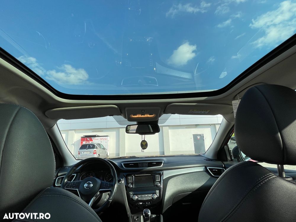 Nissan Qashqai 1.3 138CP 2WD N-Connecta - 9