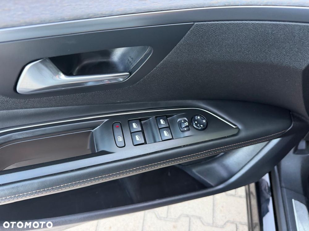 Peugeot 3008 BlueHDi 180 Stop & Start EAT6 GT - 24