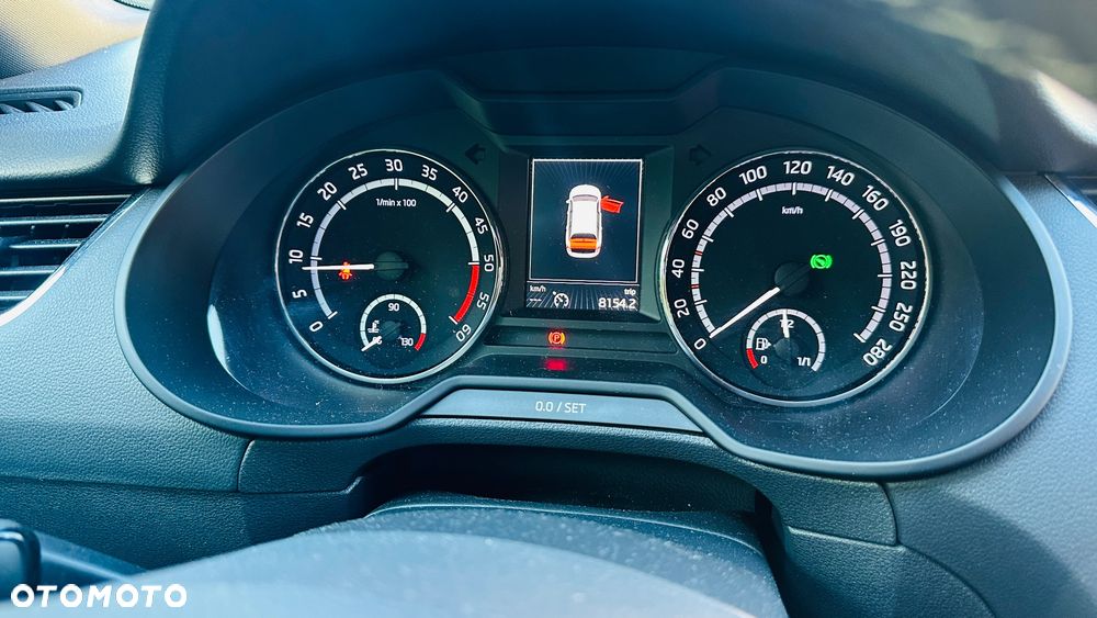 Skoda Octavia 2.0 TDI 4x4 RS DSG - 17