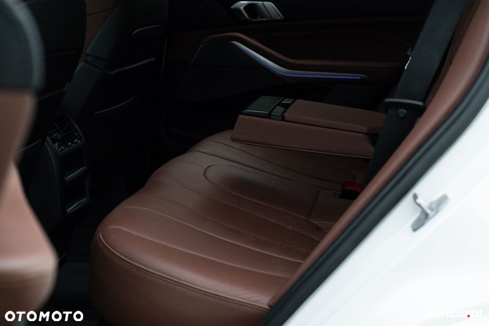 BMW X5 xDrive45e - 36