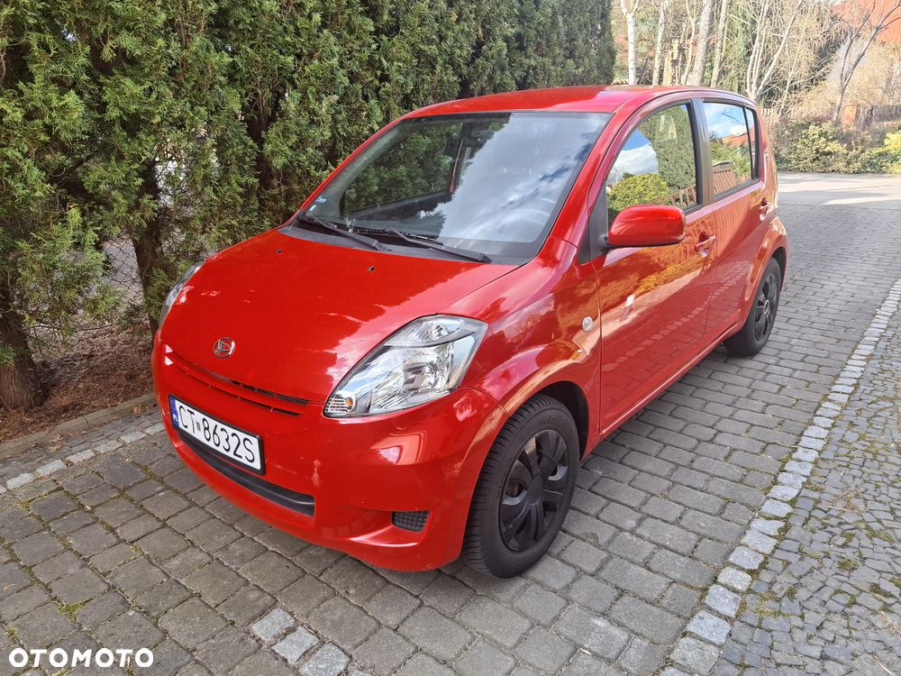 Daihatsu Sirion 1.3 - 7