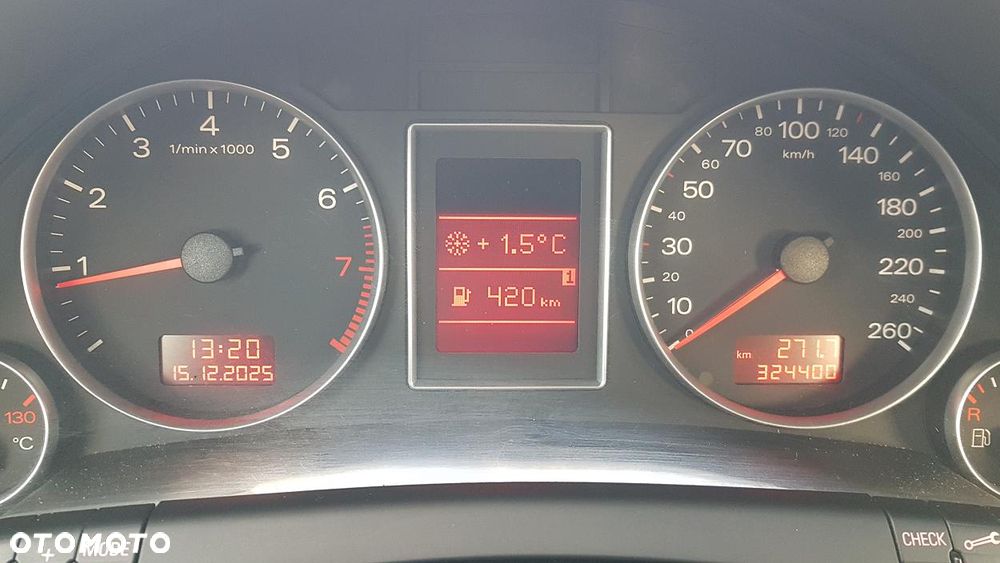 Audi A4 Avant 1.8T - 32