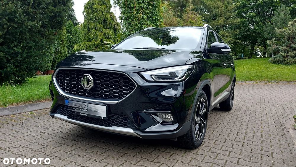 MG ZS - 1