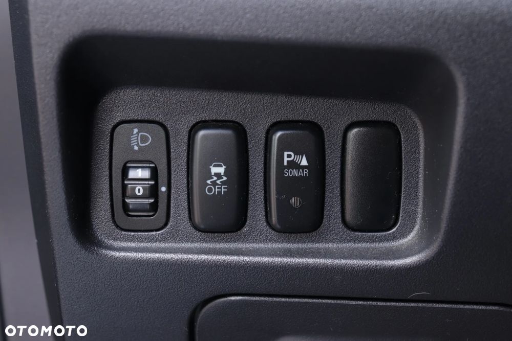 Mitsubishi Outlander 2.0 2WD Invite - 21