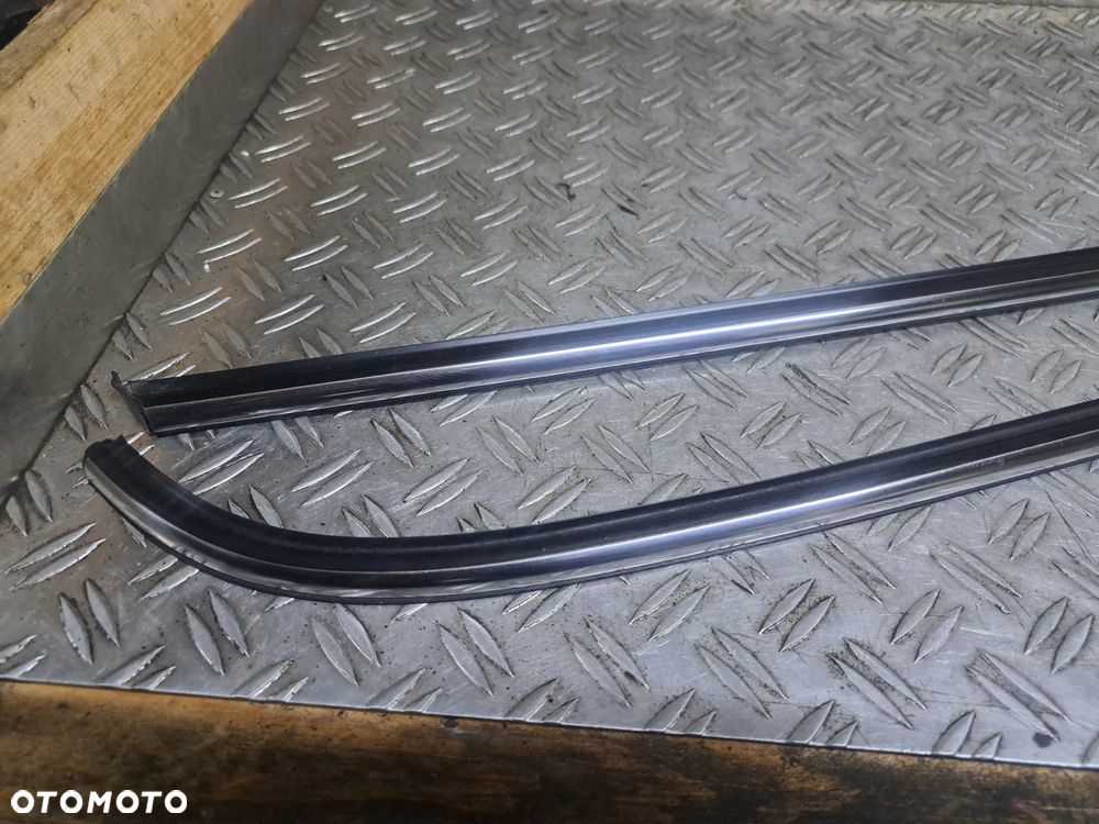 Listwy chrom tyl Mini Cooper R50 R53 - 2