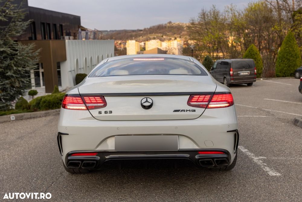 Mercedes-Benz S 63 AMG - 11