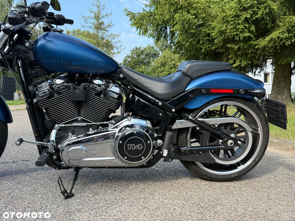 Harley-Davidson Softail Breakout - 2