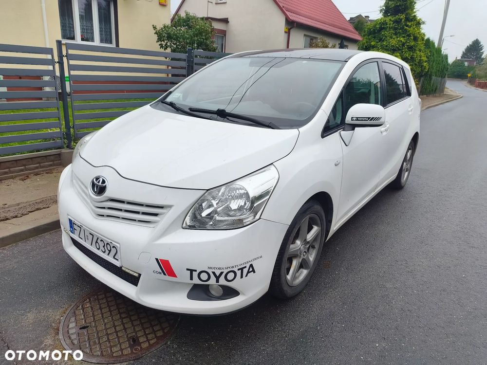 Toyota Verso 2011 photo 5
