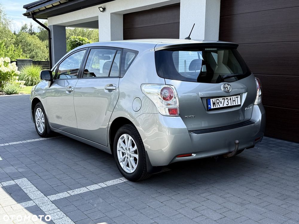 Toyota Verso 1.8 Edition - 5