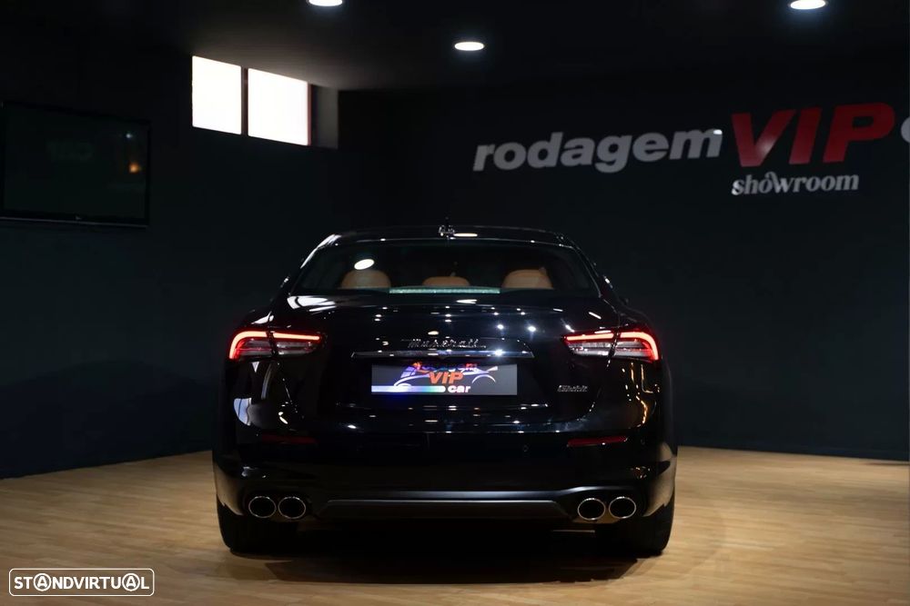Maserati Ghibli — fotografia 10