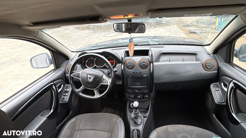 Dacia Duster 1.5 dCi 4x4 Ambiance - 10