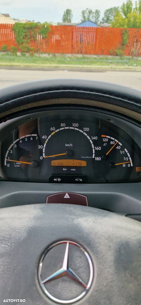Mercedes-Benz Sprinter 311dci - 10