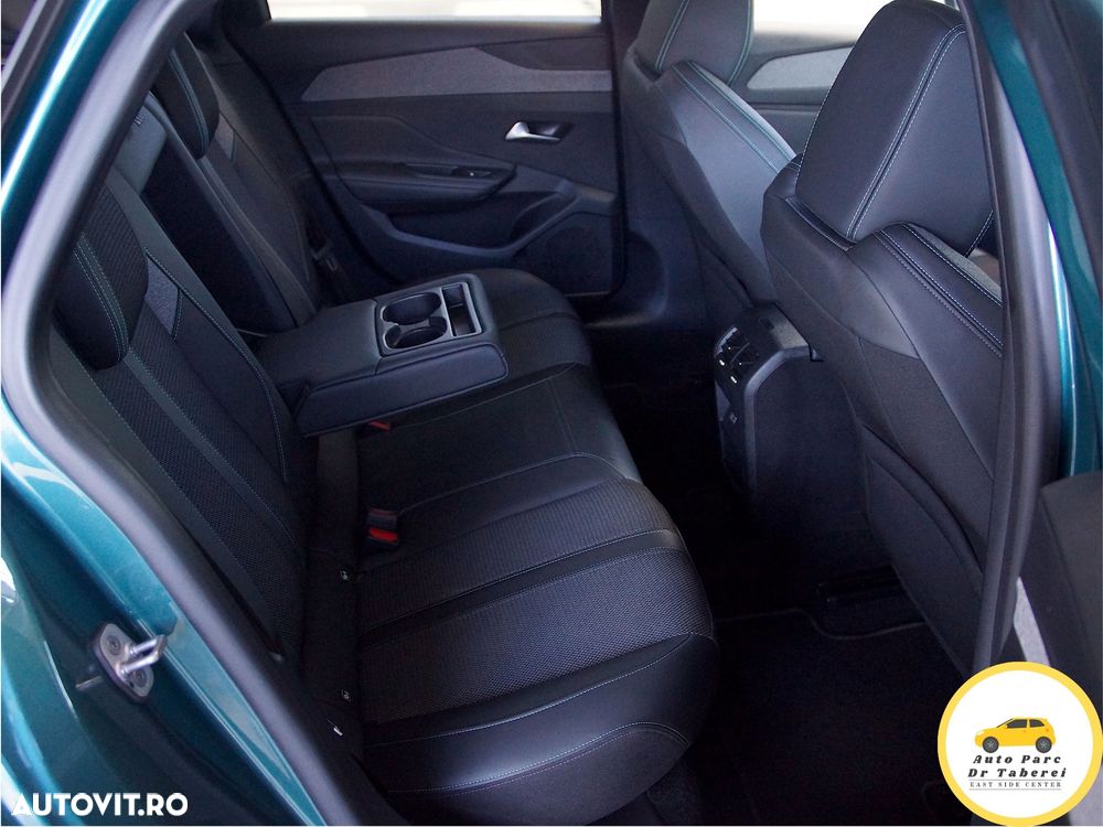 Peugeot 308 PureTech 130 GPF EAT8 Stop & Start Allure Business-Paket - 27