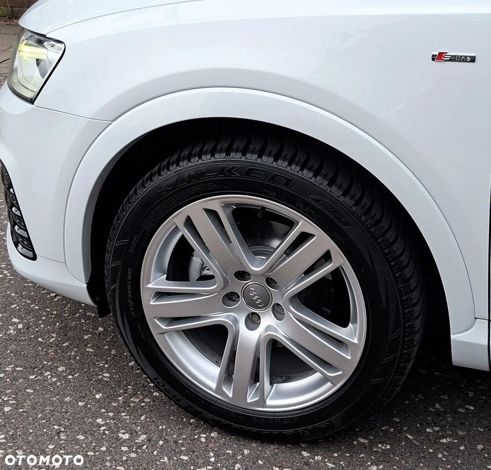 Audi Q3 2.0 TDI Quattro S tronic sport - 16