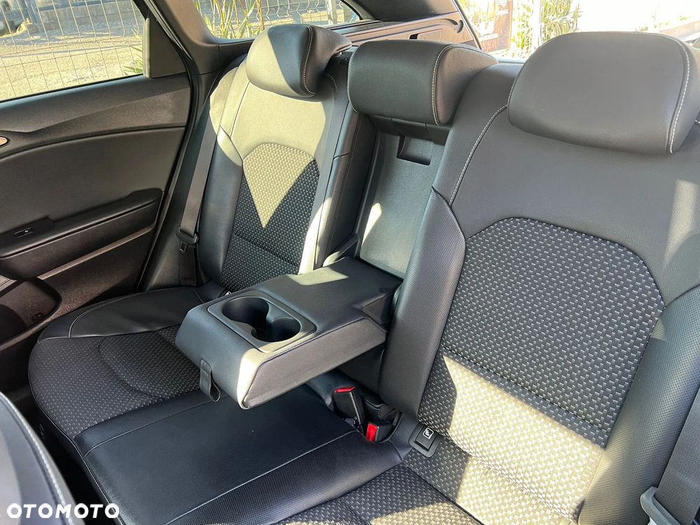 Kia Ceed 1.6 CRDi mHEV L Business Line - 11