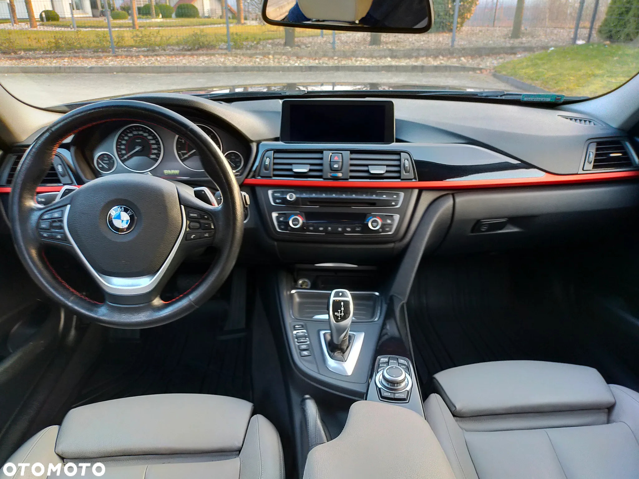 BMW Seria 3 330d Sport Line - 18