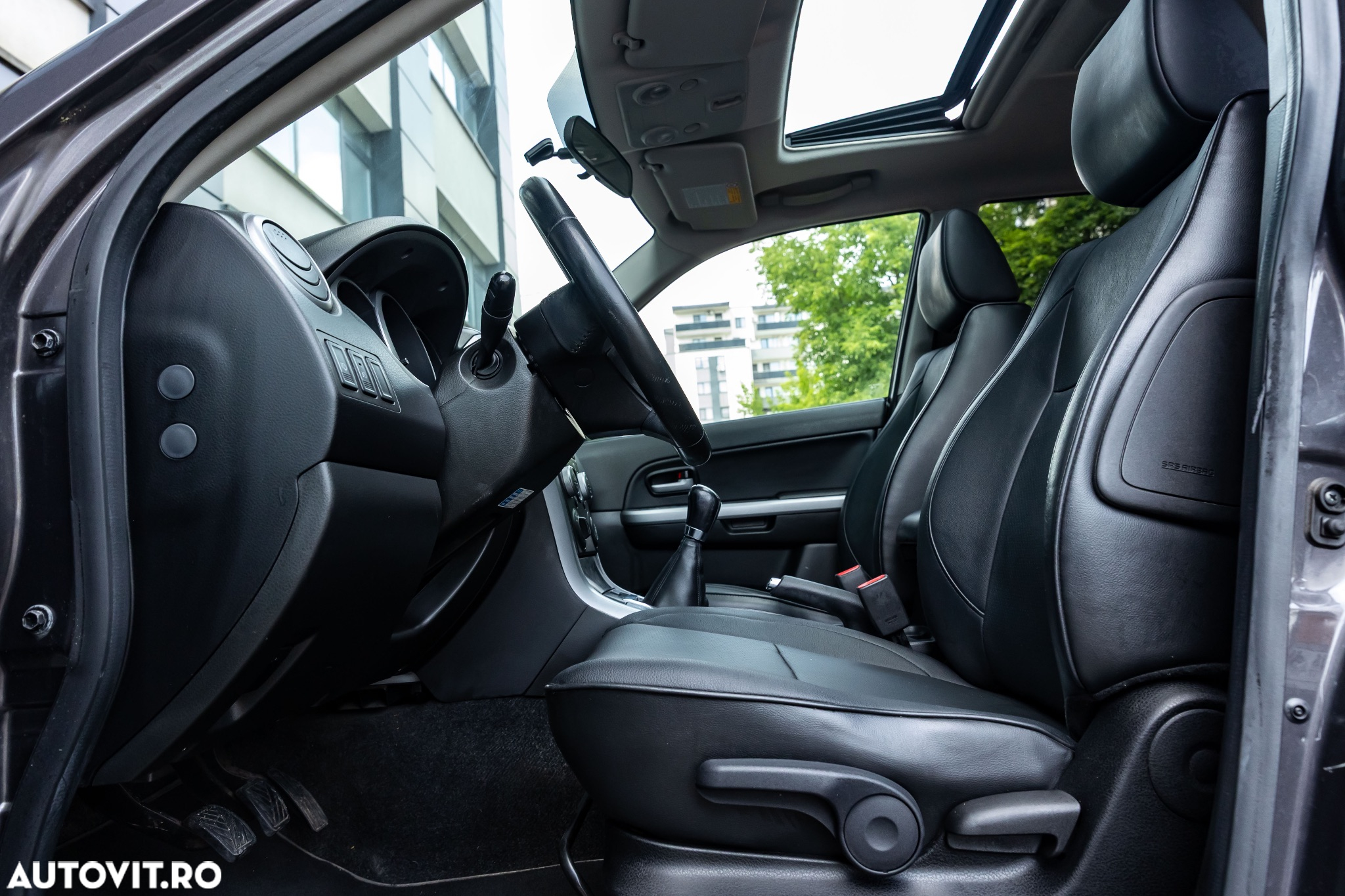 Suzuki Grand Vitara 1.9 DDiS Comfort - 21