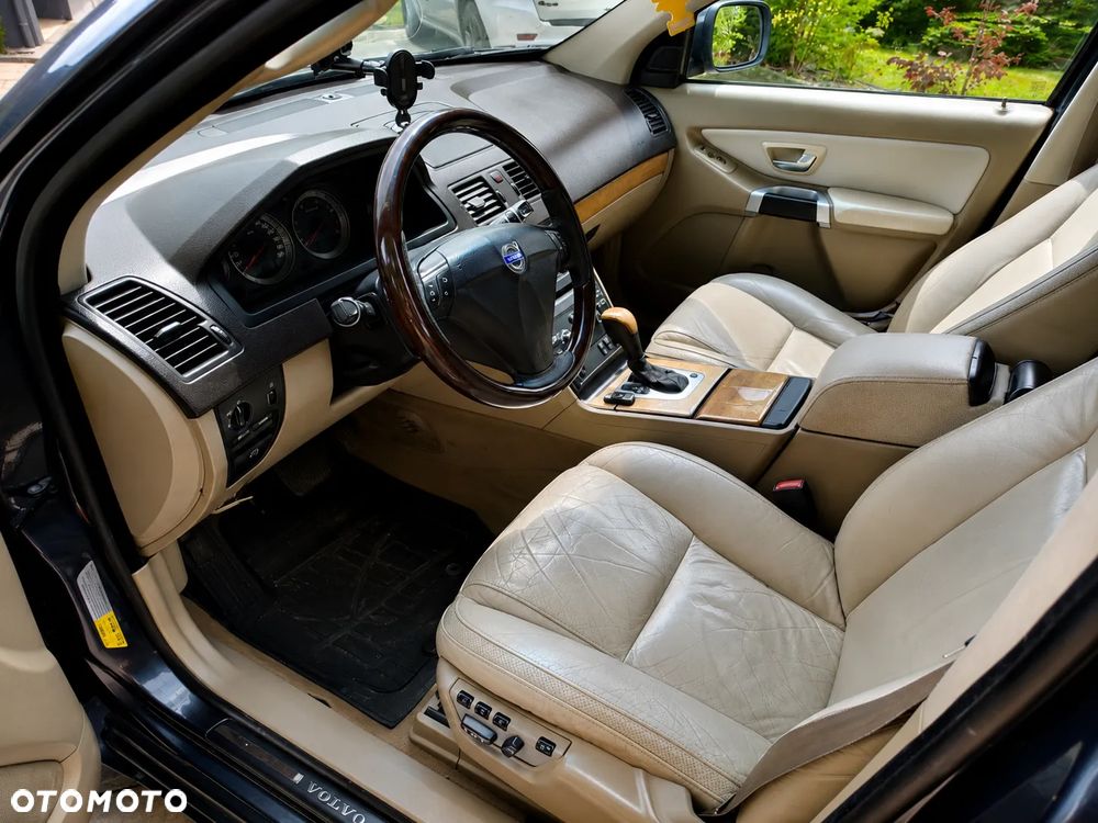 Volvo XC 90 - 13