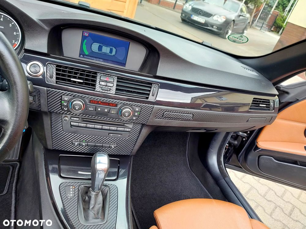 BMW Seria 3 320i Edition Exclusive - 25