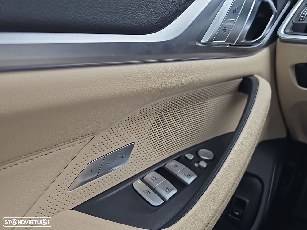 BMW i4 eDrive40 - 26