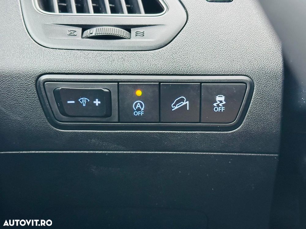 Hyundai ix35 1.7 CRDI 2WD blue Finale Gold - 21