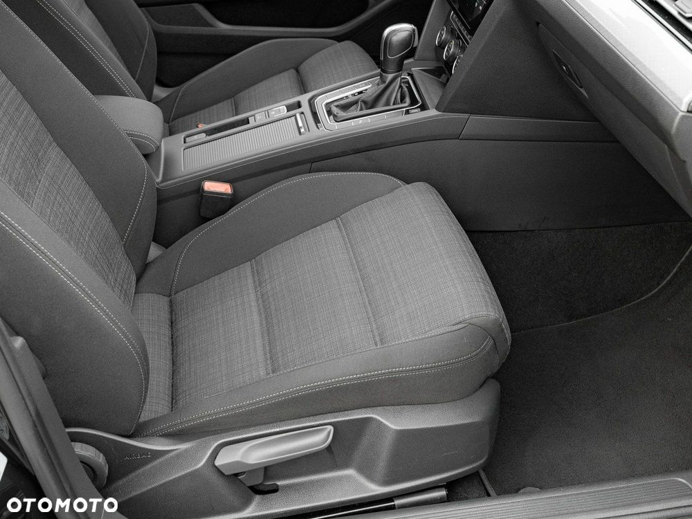 Volkswagen Passat 2.0 TSI Business DSG - 30
