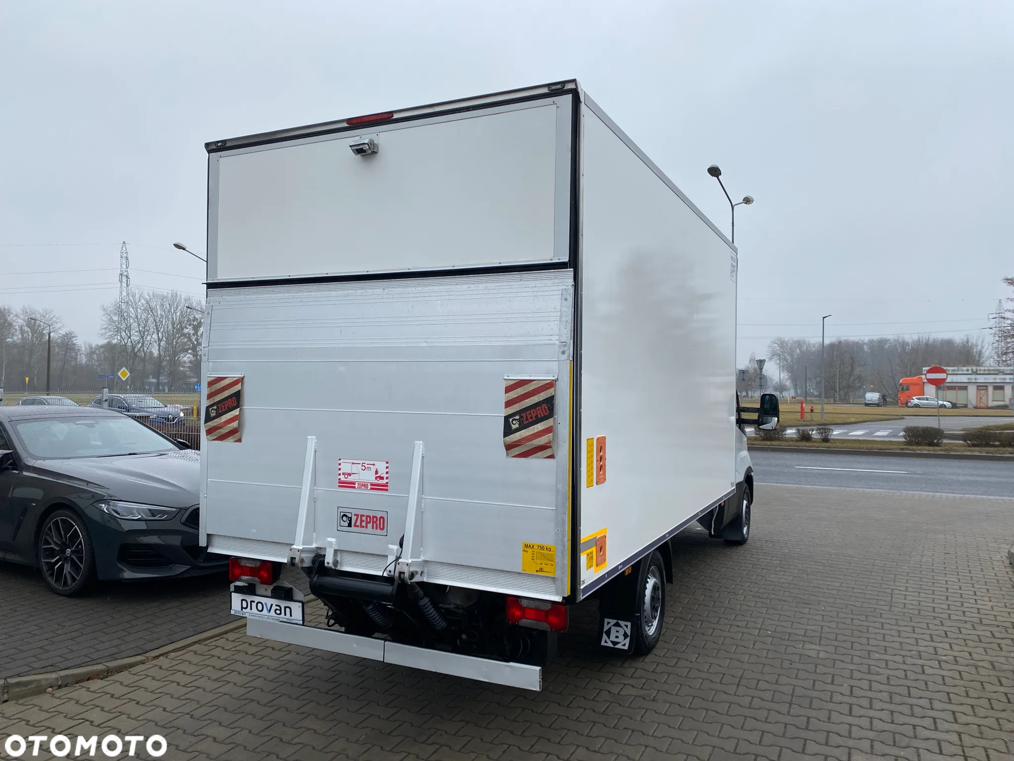 Iveco DAILY 35S16 HI-MATIC KONTENER 8 EUROPALET WINDA ZEPRO - 12