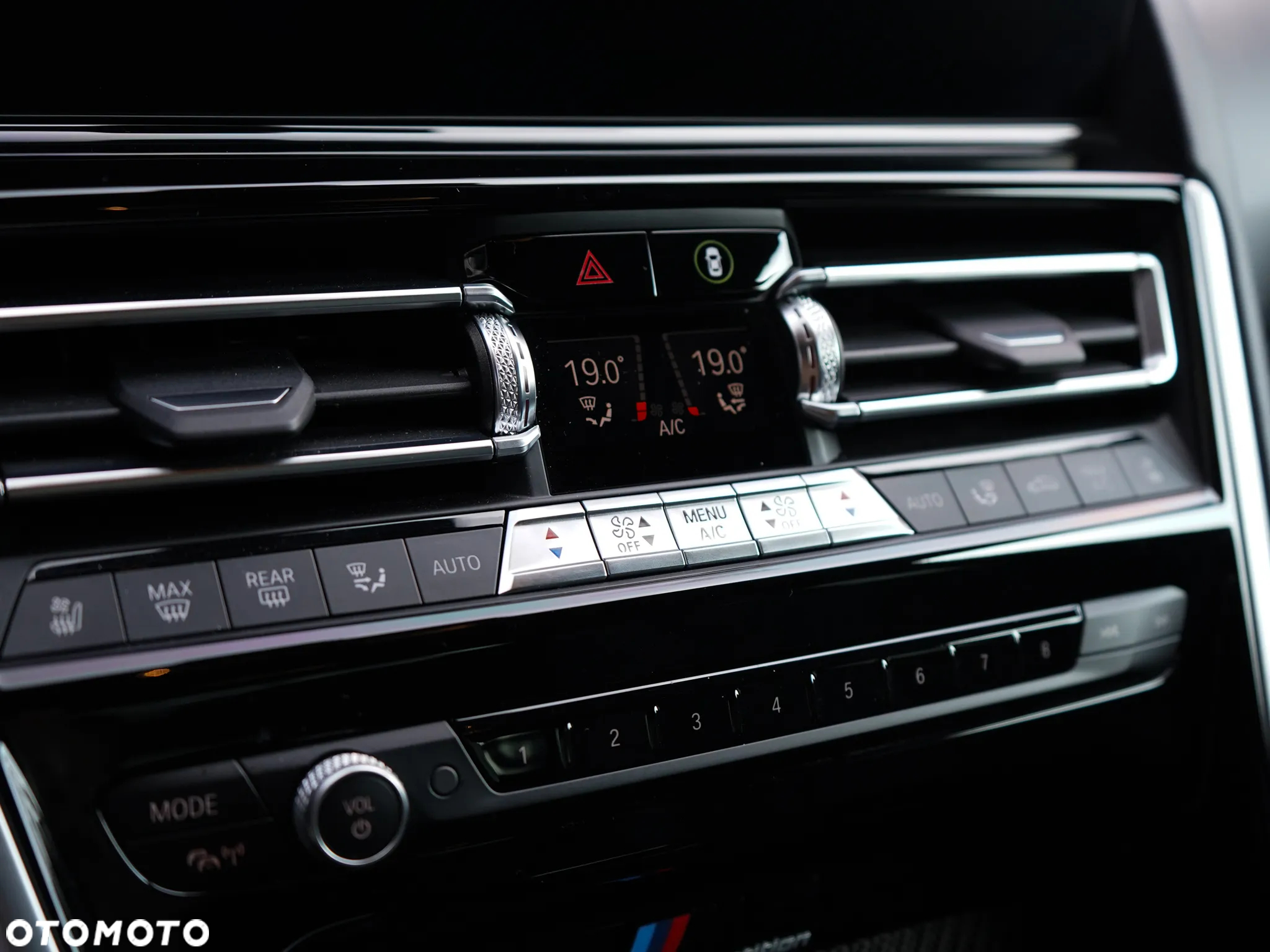 BMW M8 Competition - 15
