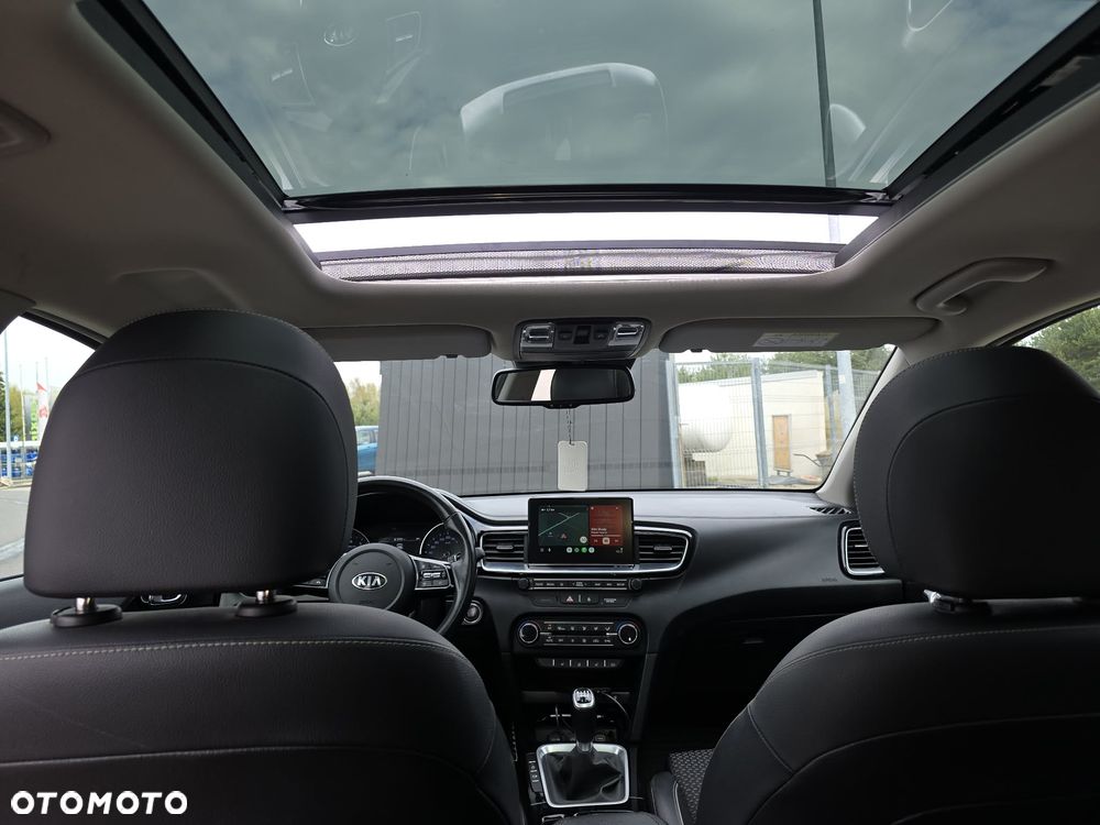 Kia Ceed 1.4 T-GDI M - 10
