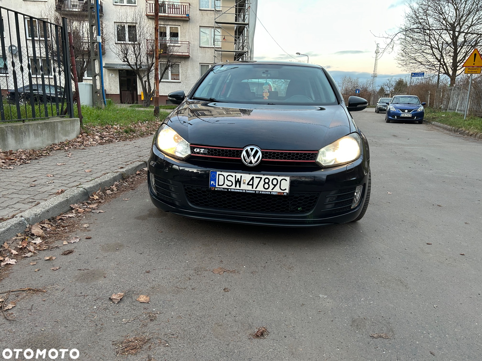 Volkswagen Golf - 4