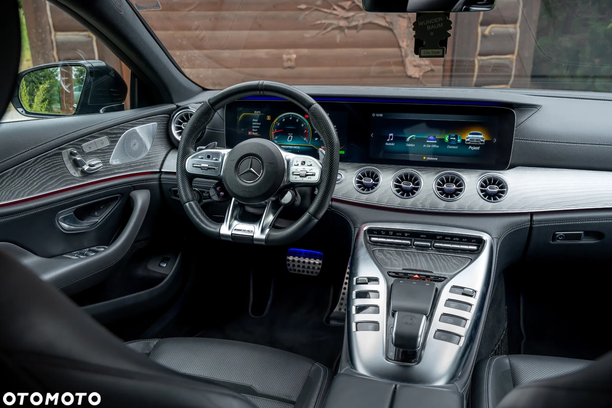 Mercedes-Benz AMG GT 43 4-Matic+ - 35