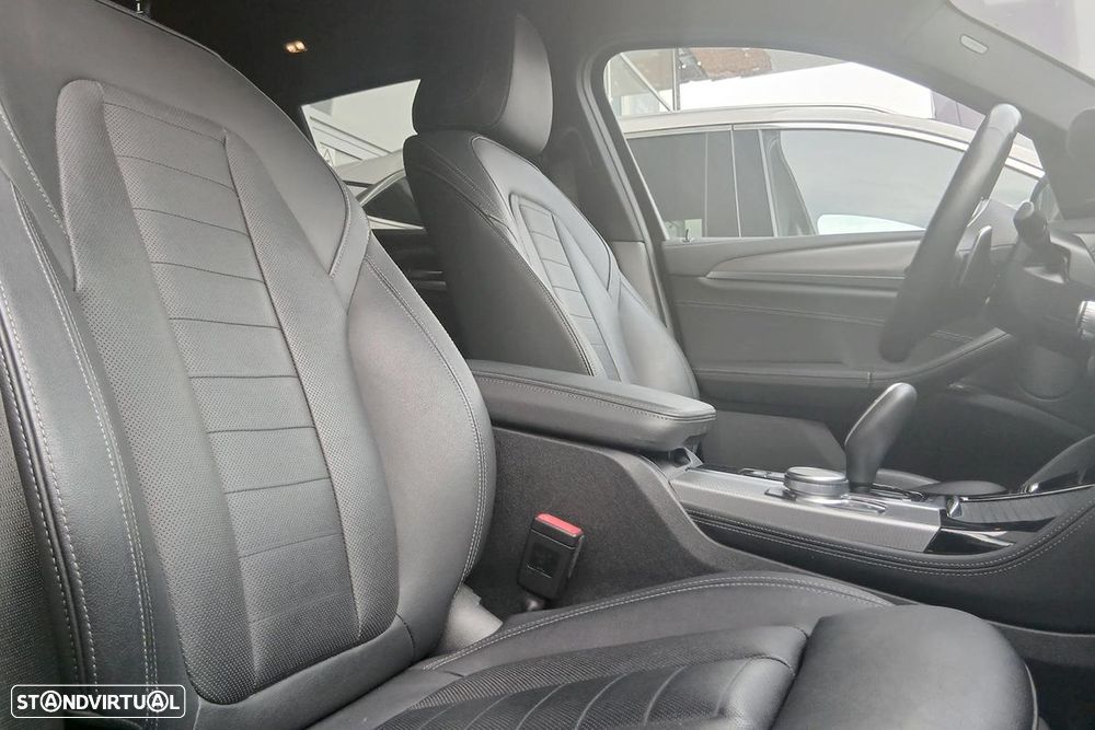 BMW X4 M40 d Auto - 15