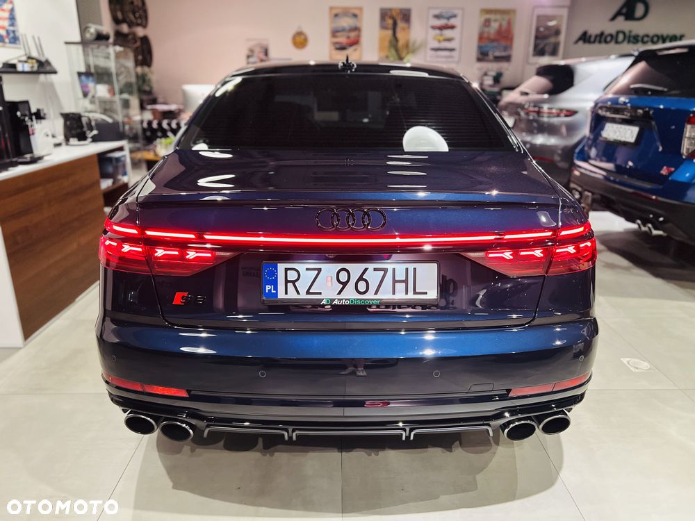 Audi S8 TFSI quattro tiptronic - 10