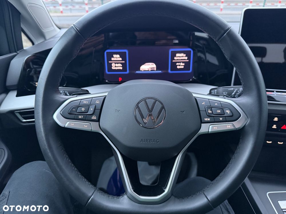 Volkswagen Golf 1.5 eTSI OPF DSG Style - 27