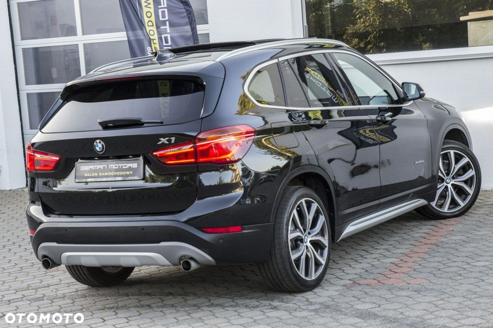 BMW X1 xDrive20d Sport Line - 9
