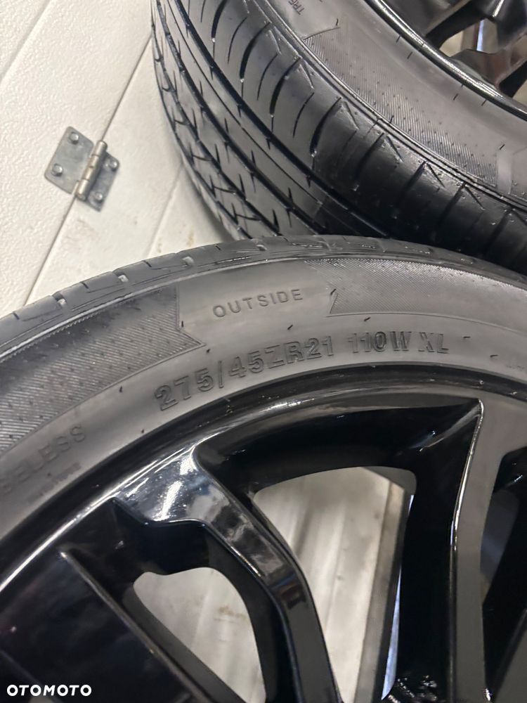 Alufelgi z Oponami Land Rover 5x120 9.5Jx21 275/45/21 - 9