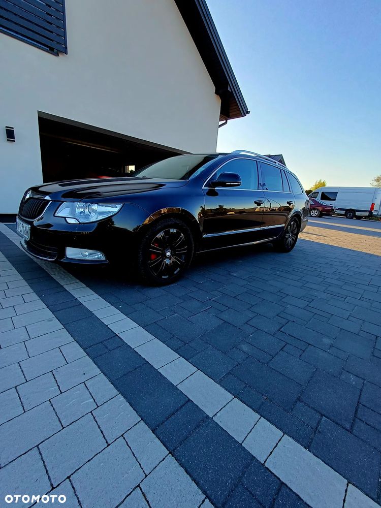 Skoda Superb 2.0 TDI 4x4 DSG Comfort - 9
