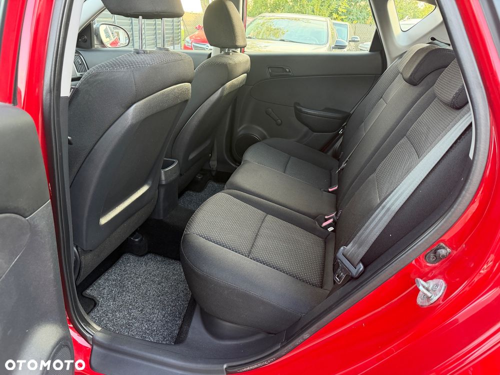 Hyundai i30 - 19