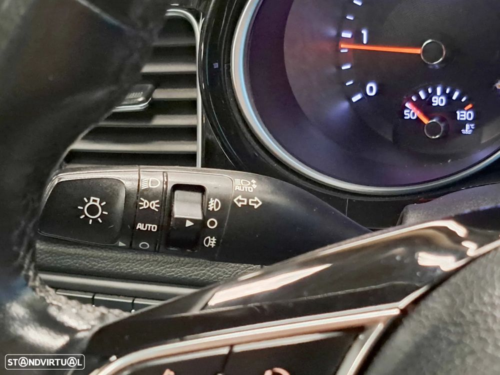 Kia Ceed SW 1.6 CRDi TX - 6